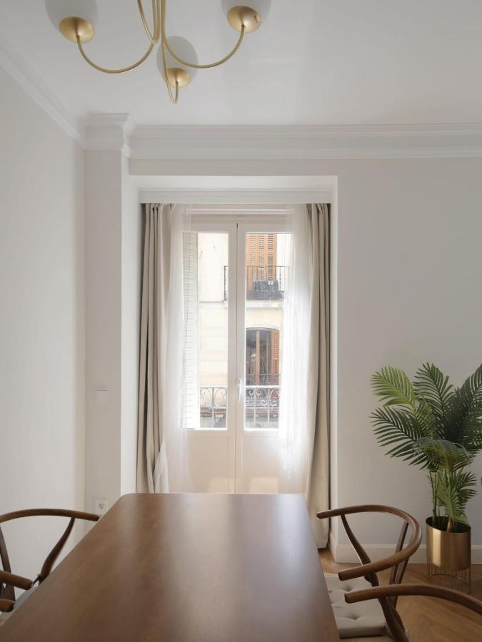 Deluxe Apartment Near Gran Via Madrid Extérieur photo